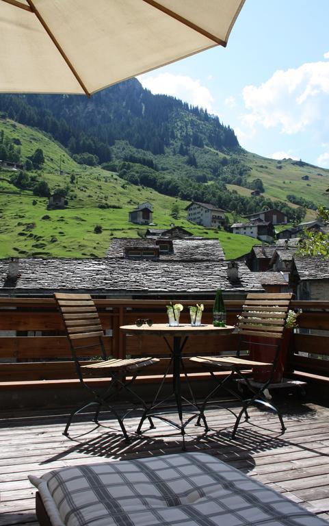 Hotel Alpina Vals Exterior foto